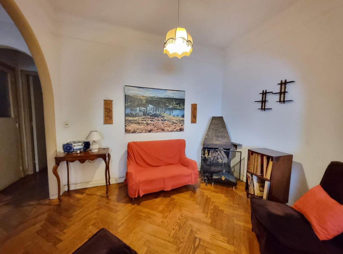 Foto de VENTA SEMIPISO 3 AMBIENTES C/ DEP EN MONSERRAT, imagen 1