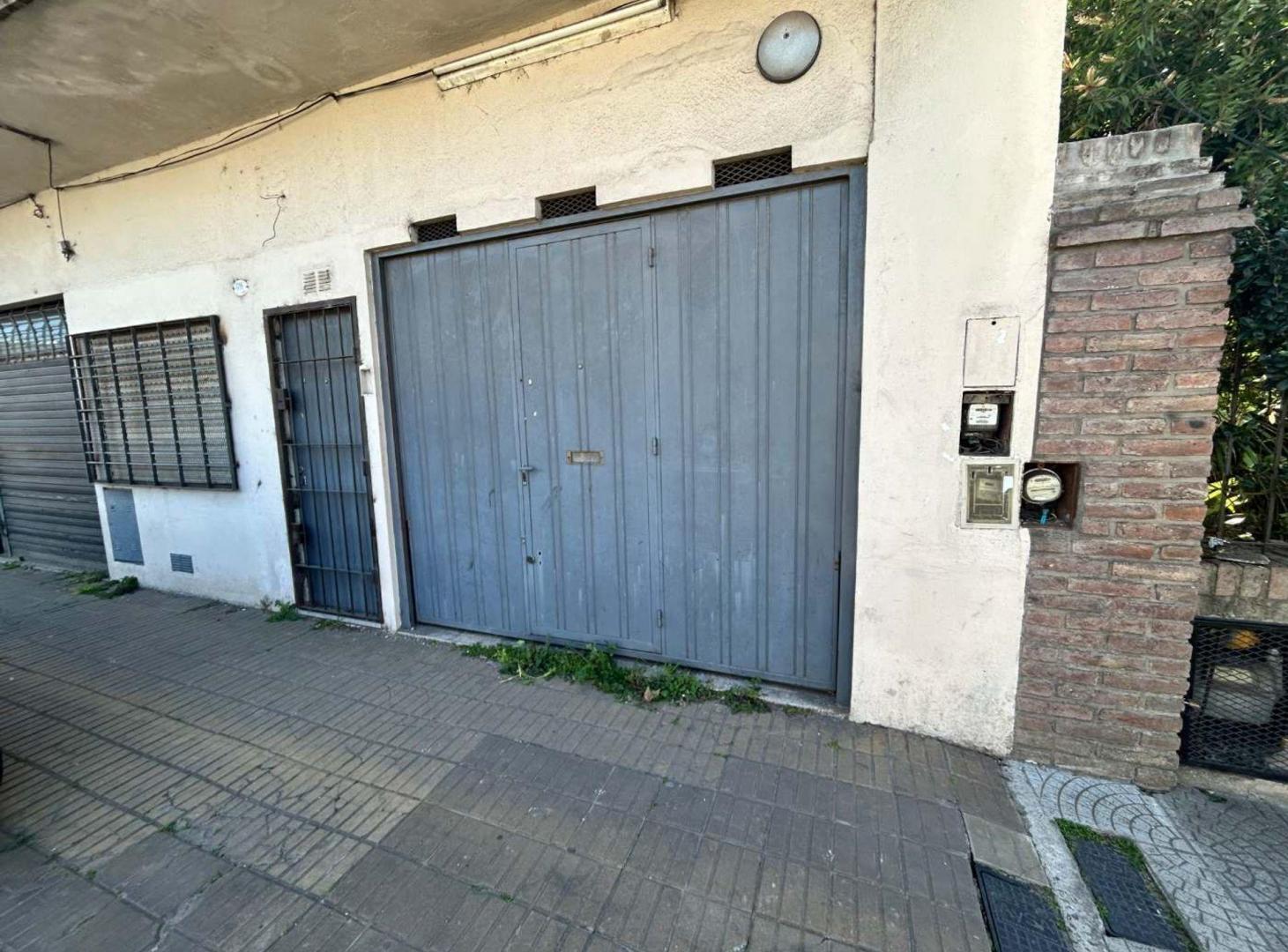 Foto de VENTA PH 2 AMB QUILMES CON DEPOSITO Y COCHERA, imagen 4
