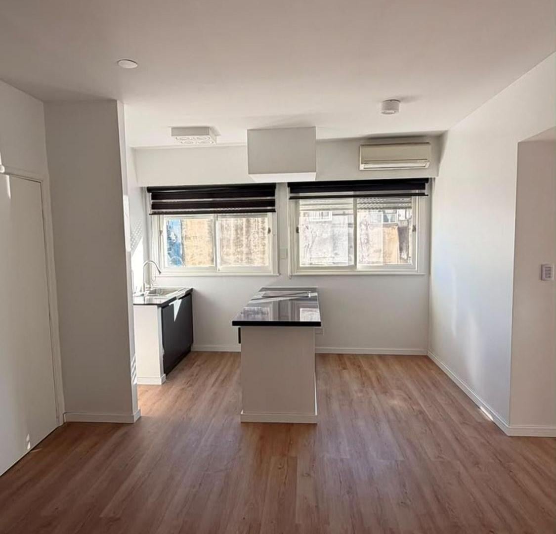 Foto de Venta Hermoso 3 amb Tribunales RECICLADO a nuevo, imagen 1