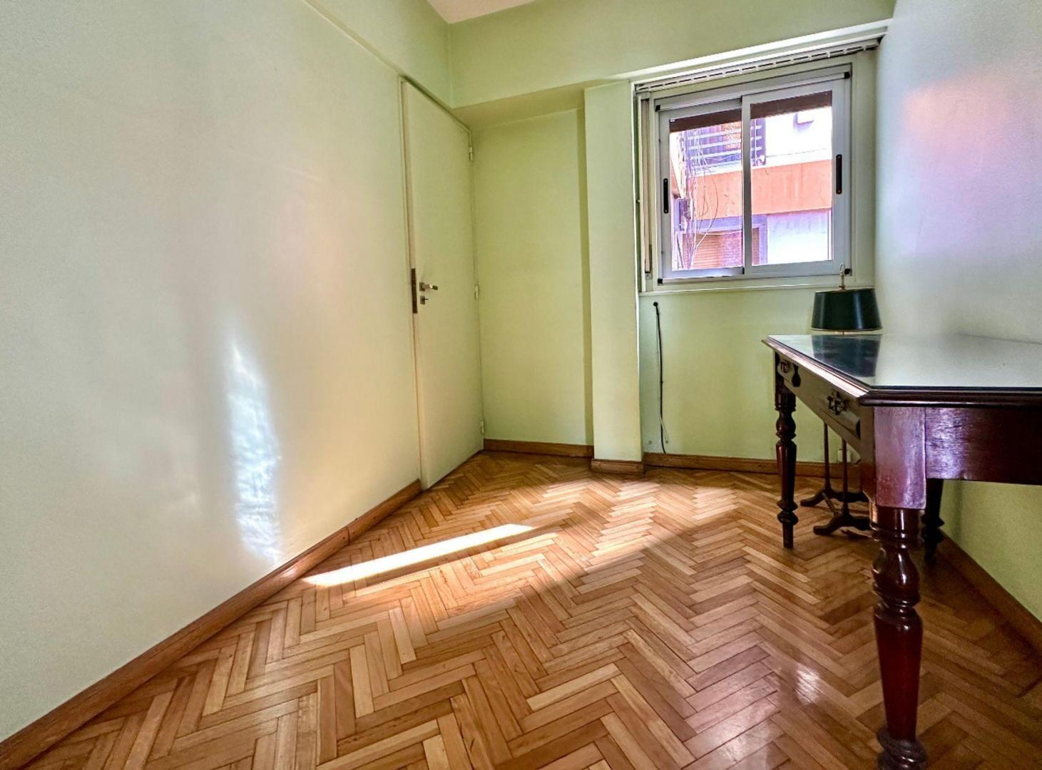 Foto de VENTA DEPARTAMENTO 4 AMBIENTES C/BALCÓN EN BOEDO, imagen 5