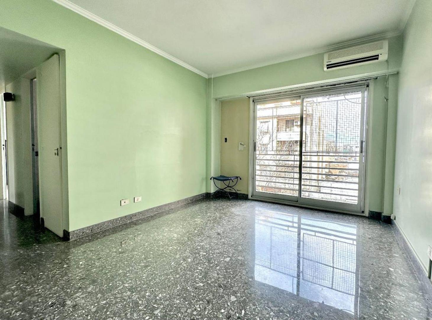 Foto de VENTA DEPARTAMENTO 4 AMBIENTES C/BALCÓN EN BOEDO, imagen 1