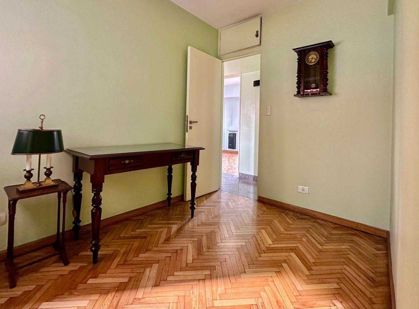 Foto de VENTA DEPARTAMENTO 4 AMBIENTES C/BALCÓN EN BOEDO, imagen 3