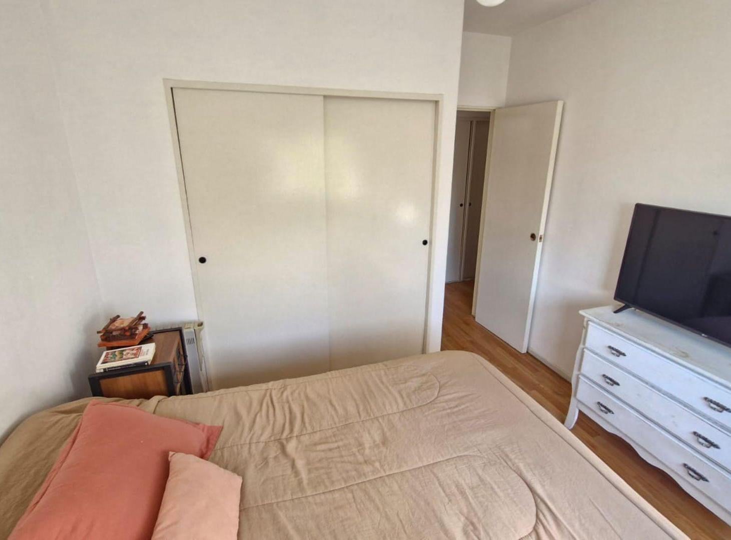Foto de VENTA DEPARTAMENTO 3 AMBIENTES EN COGHLAN, imagen 4