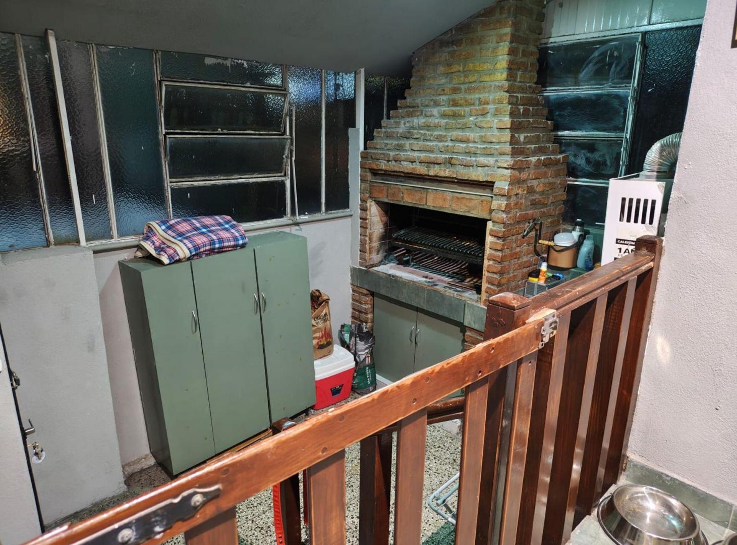Foto de VENTA PH 2 AMBIENTES PARQUE AVELLANEDA., imagen 5