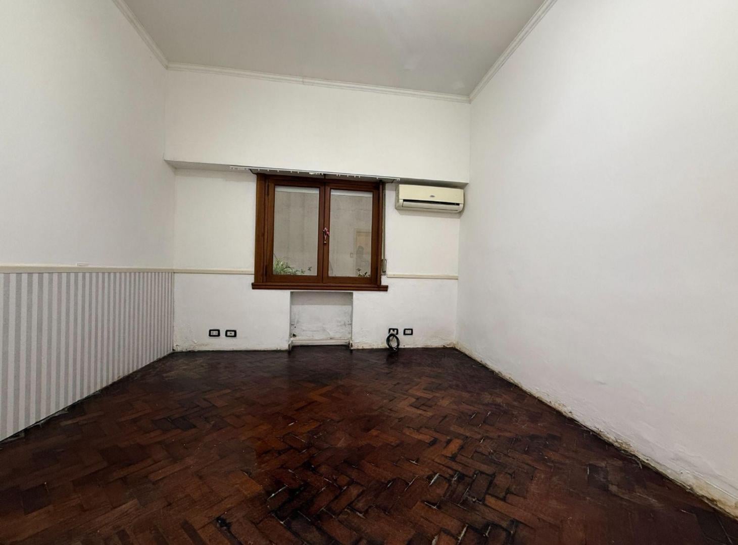 Foto de VENTA DEPTO 2 AMB CON PATIO FLORESTA APTO CREDITO, imagen 5