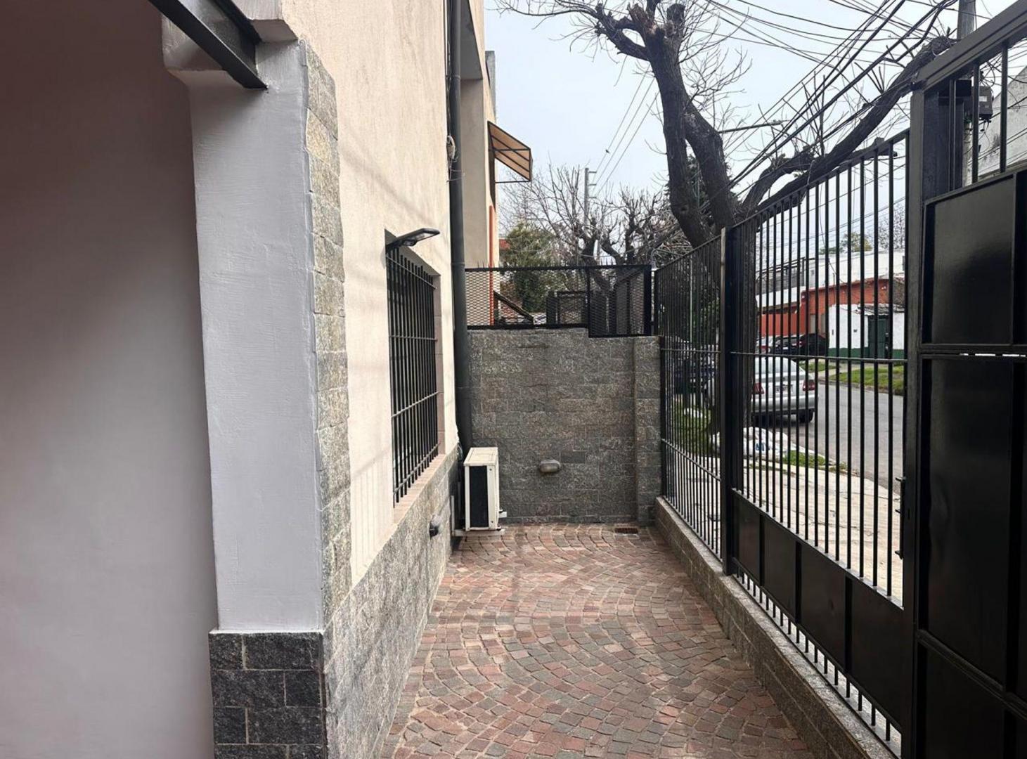 Foto de ALQUILER COMERCIAL EN MARTINEZ ZONA HIPODROMO, imagen 5