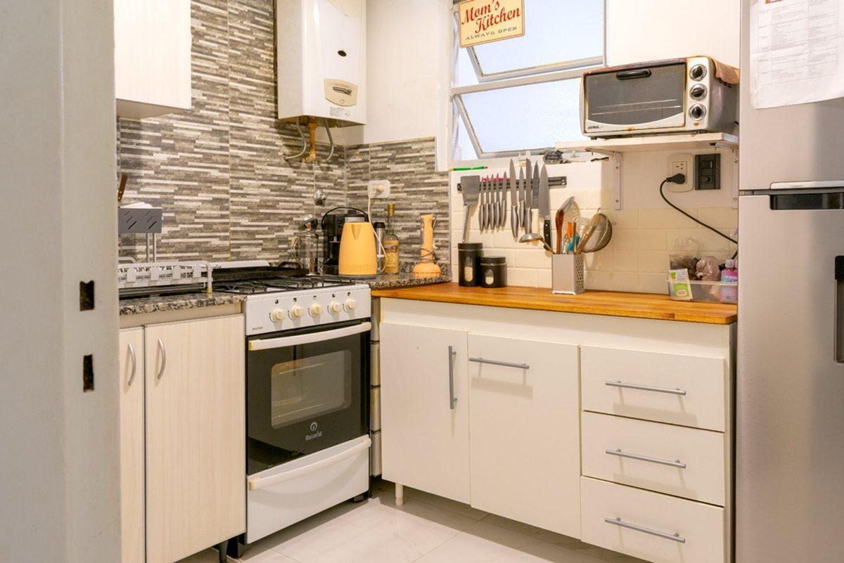 Foto de VENTA DEPTO 2 AMB. con dependencia PB AVELLANEDA, imagen 4