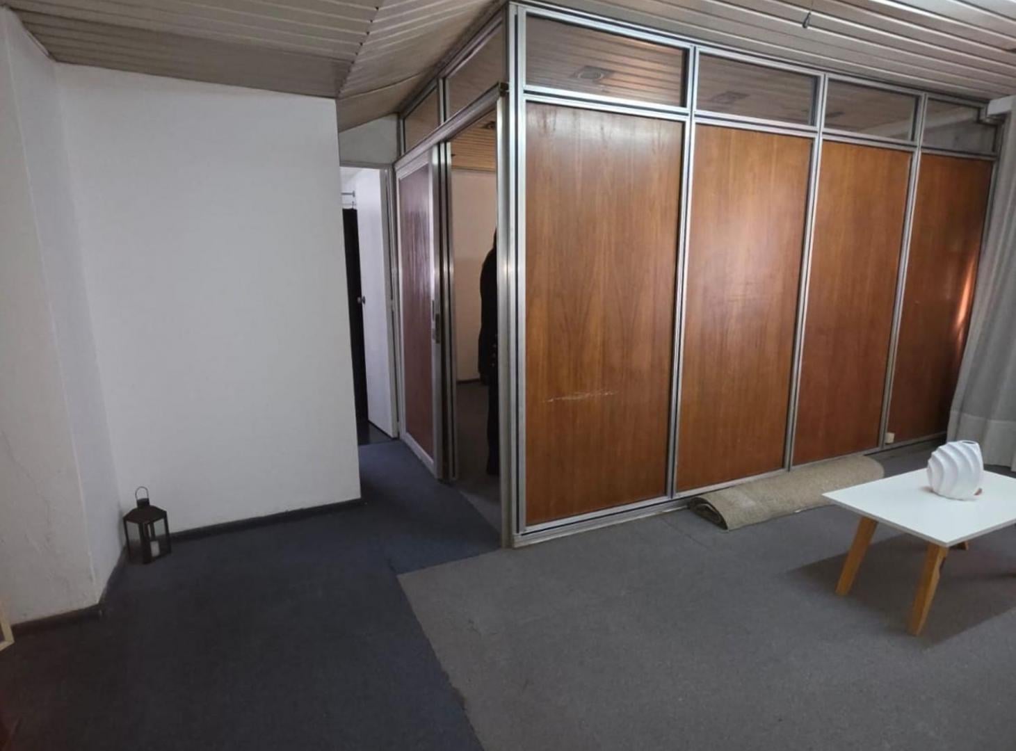 Foto de VENTA Monoambiente ideal inversión en Microcentro, imagen 3