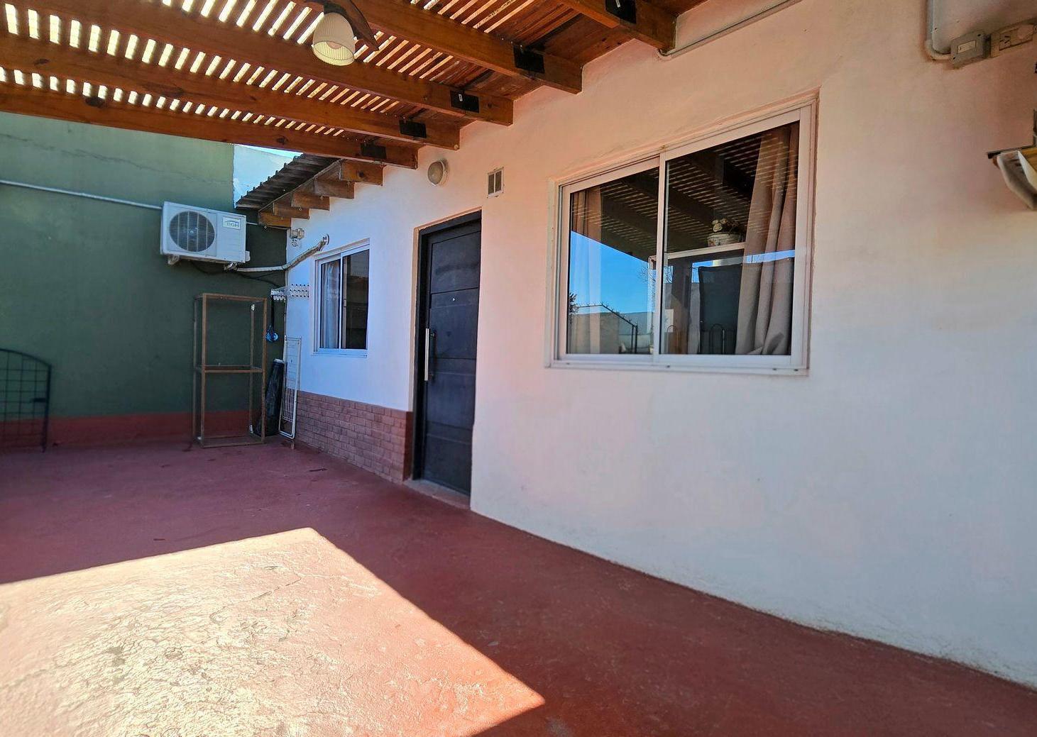 Foto de Venta Ph 2 ambientes y 3 amb en PB Caseros, imagen 4