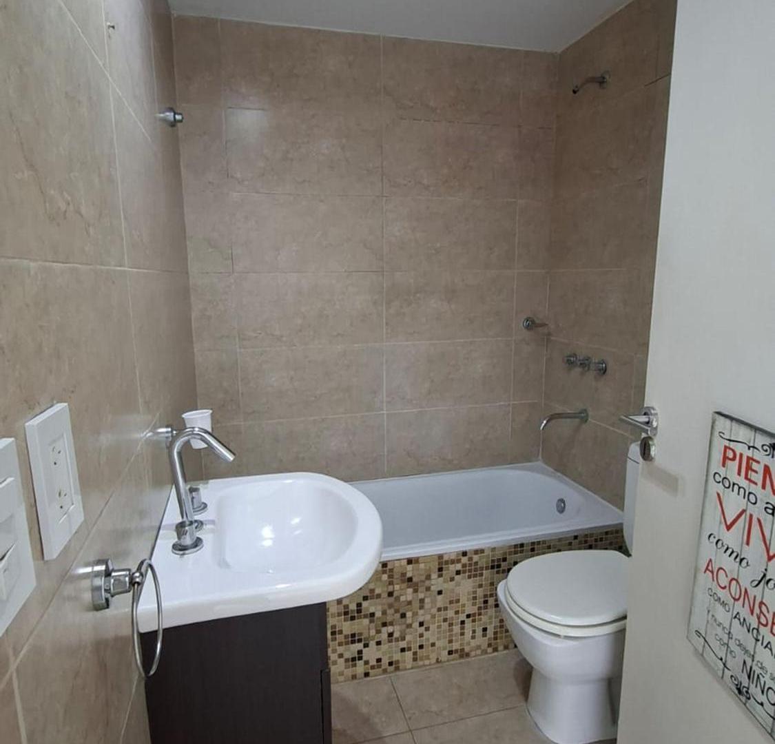 Foto de ALQUILER MONOAMBIENTE CABALLITO CON BALCON, imagen 3