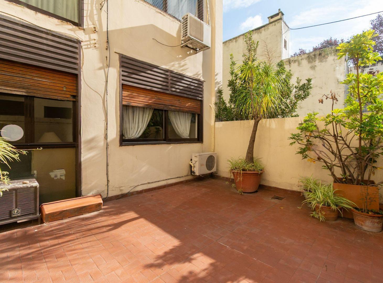 Foto de VENTA DTO 4 AMB CON DEP PATIO BALCON COCH COGHLAN, imagen 4