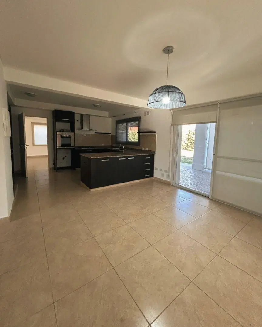 Casa 0 ambientes 0 dormitorios. | Bejarano al 2200 3
