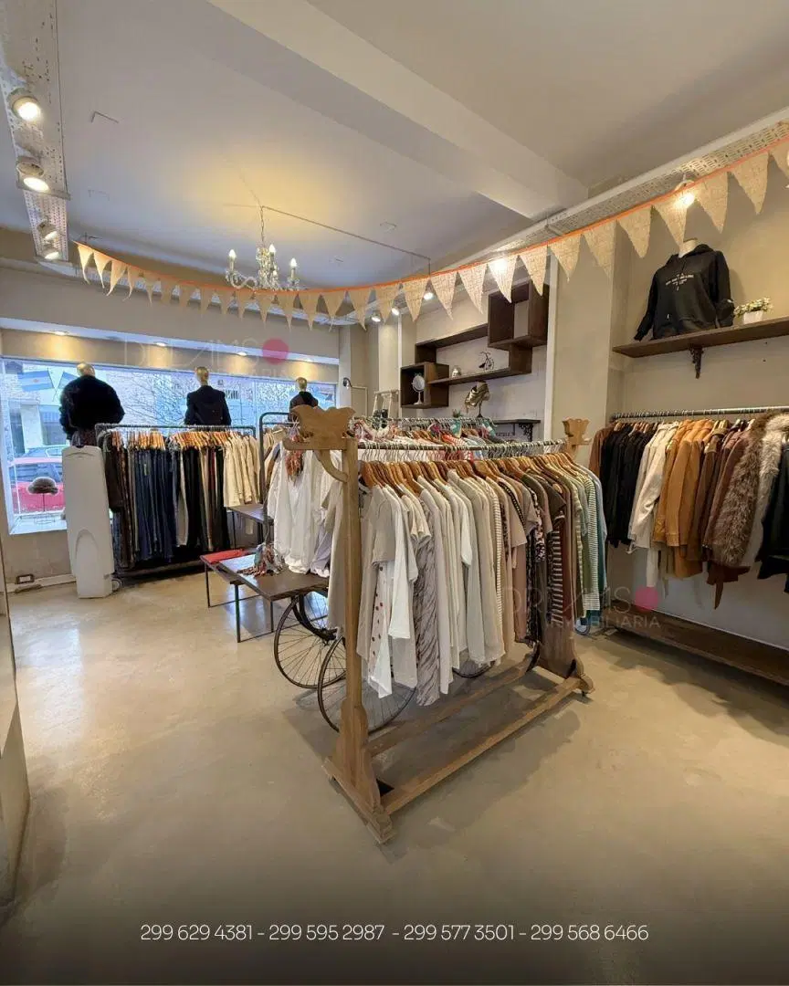 Local . | Julio Argentino Roca al 100 3