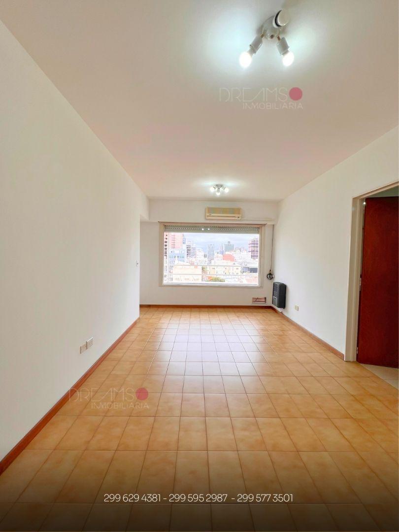 Foto de Departamento 0 ambientes 2 dormitorios. | Bouquet Roldan al 100, imagen 1