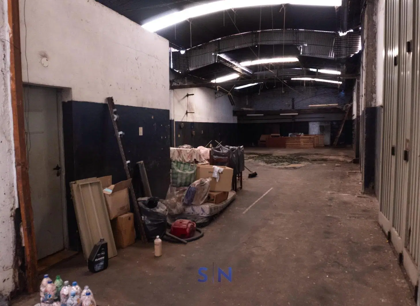 Excelente Valor por m² | Galpón 347 m² en Zona Fabril en Crecimiento Ciudadela. 2