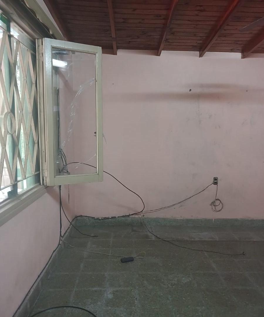Foto de Casa sobre lote propio con jardín, terraza y potencial de ampliación en, imagen 2