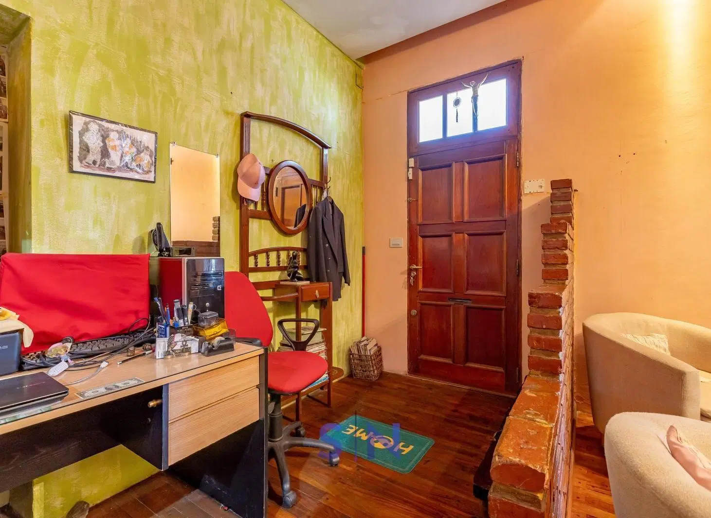 IMPONENTE CASA EN SANTA RITA, CON MUCHA LUZ Y VENTILACIÓN. 4