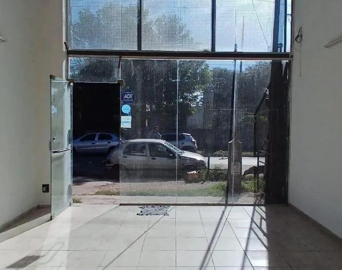 ALQUILER LOCAL FERREYRA  2