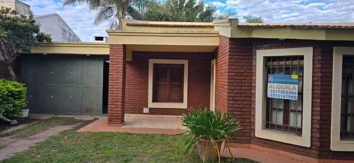 ALQUILO CASA EN VILLA DEL TOTORAL 2