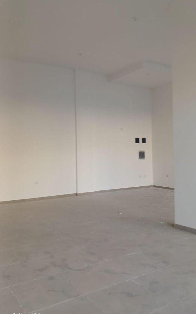 Foto de VENDO LOCALES EN PASEO QUATTRO CARLOS PAZ, imagen 4