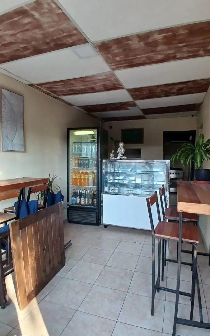 LOCAL EN ALQUILER GONGORA 300 5