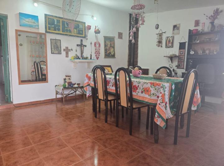 Vendo casa en la Cumbre, tres dormitorios más depto. 4