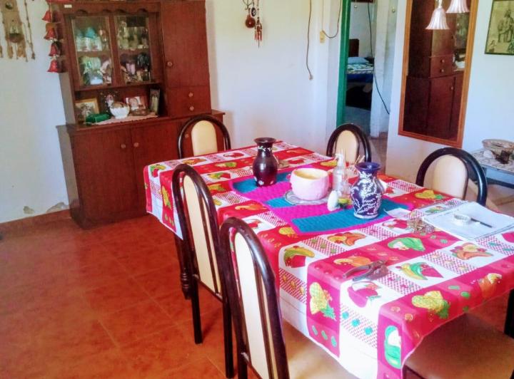 Vendo casa en la Cumbre, tres dormitorios más depto. 5