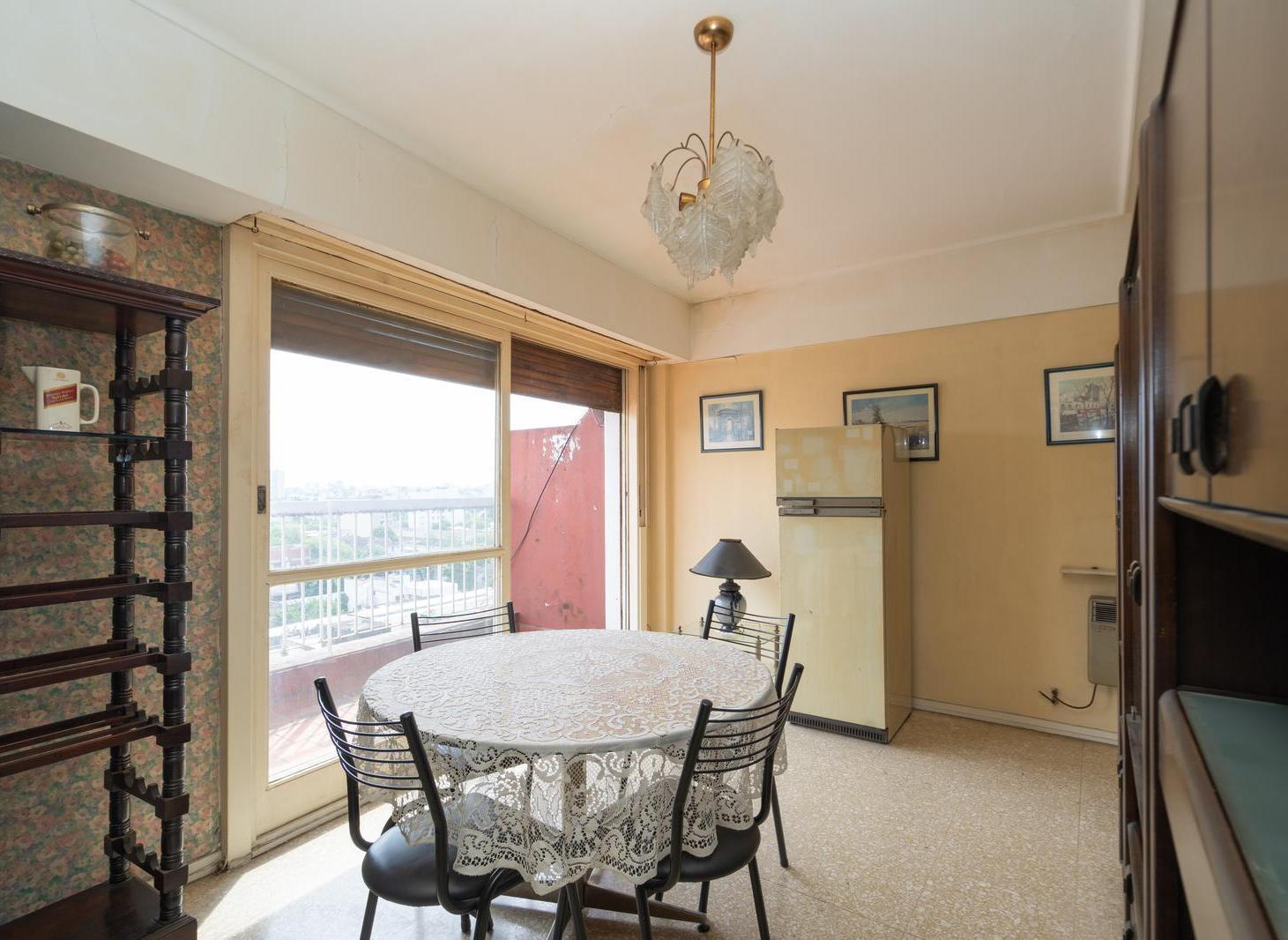 Venta Departamento dos ambientes en Floresta