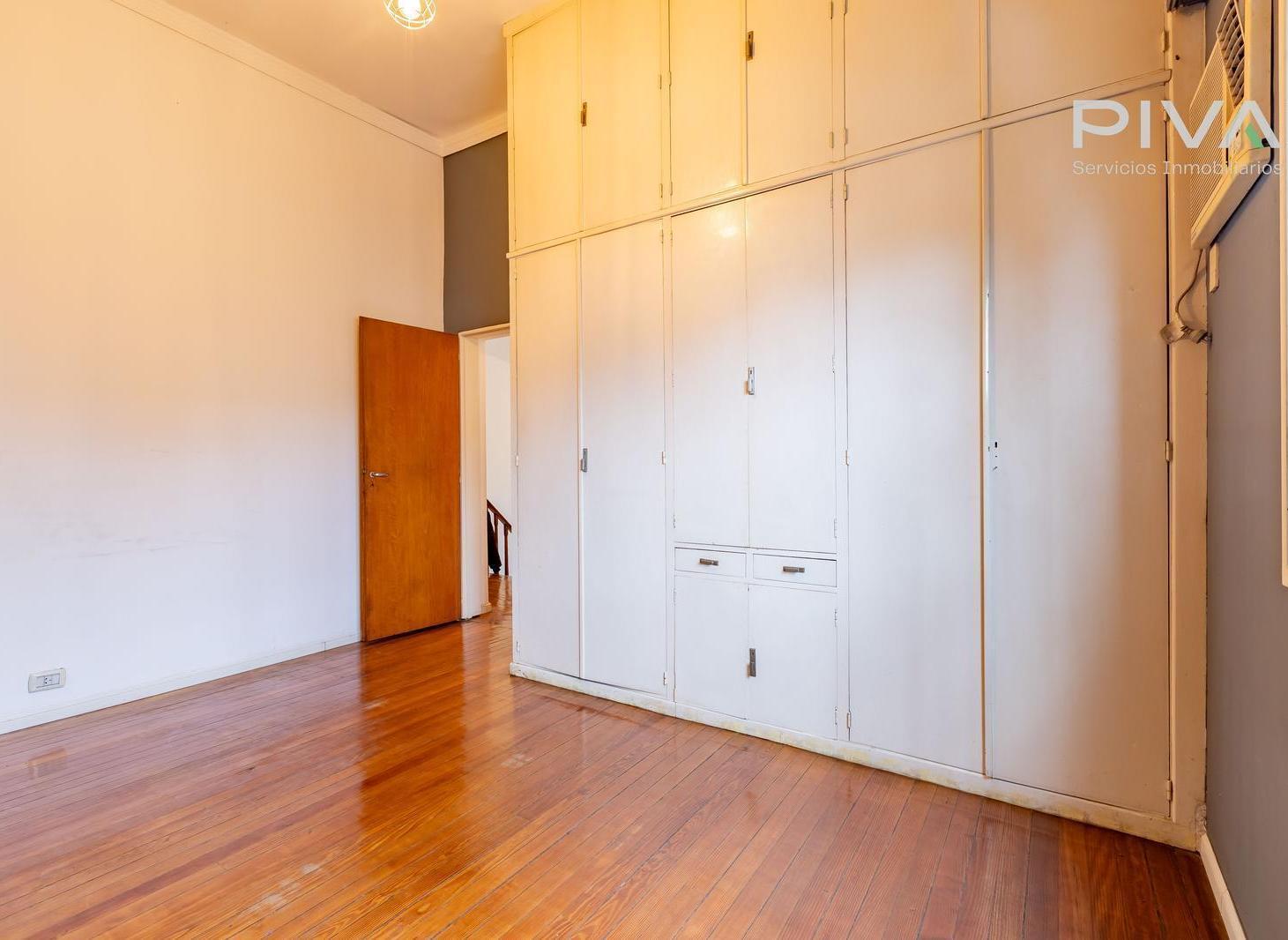 Foto de Venta. Casa en Liniers. Cuatro ambientes. Lote Propio, imagen 4