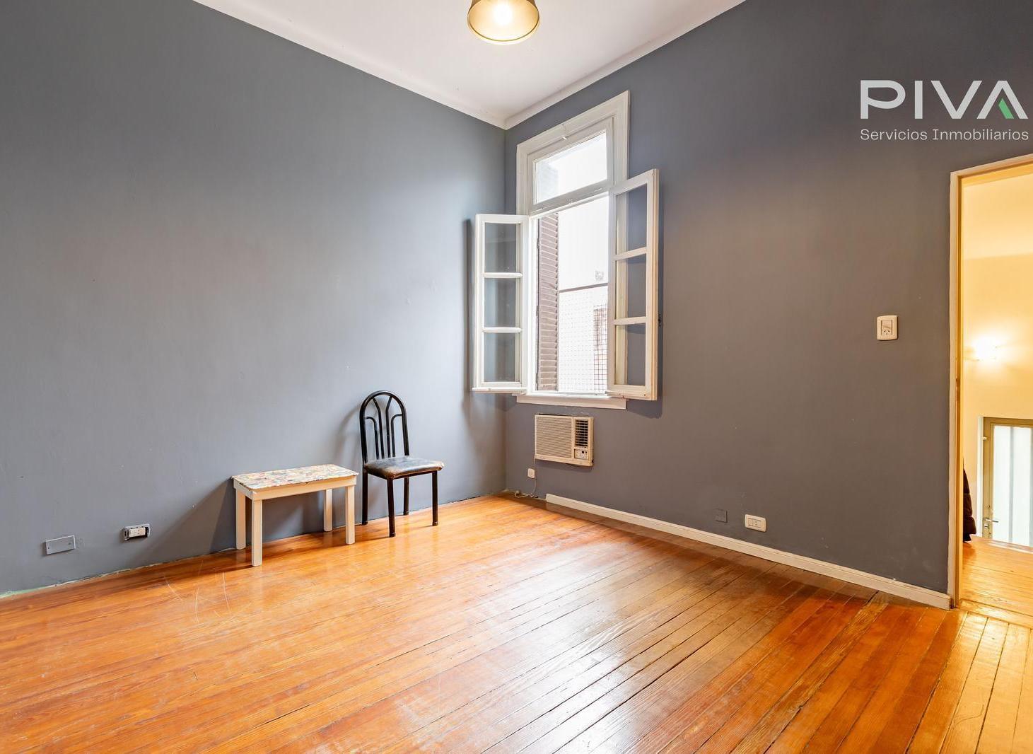 Foto de Venta. Casa en Liniers. Cuatro ambientes. Lote Propio, imagen 5