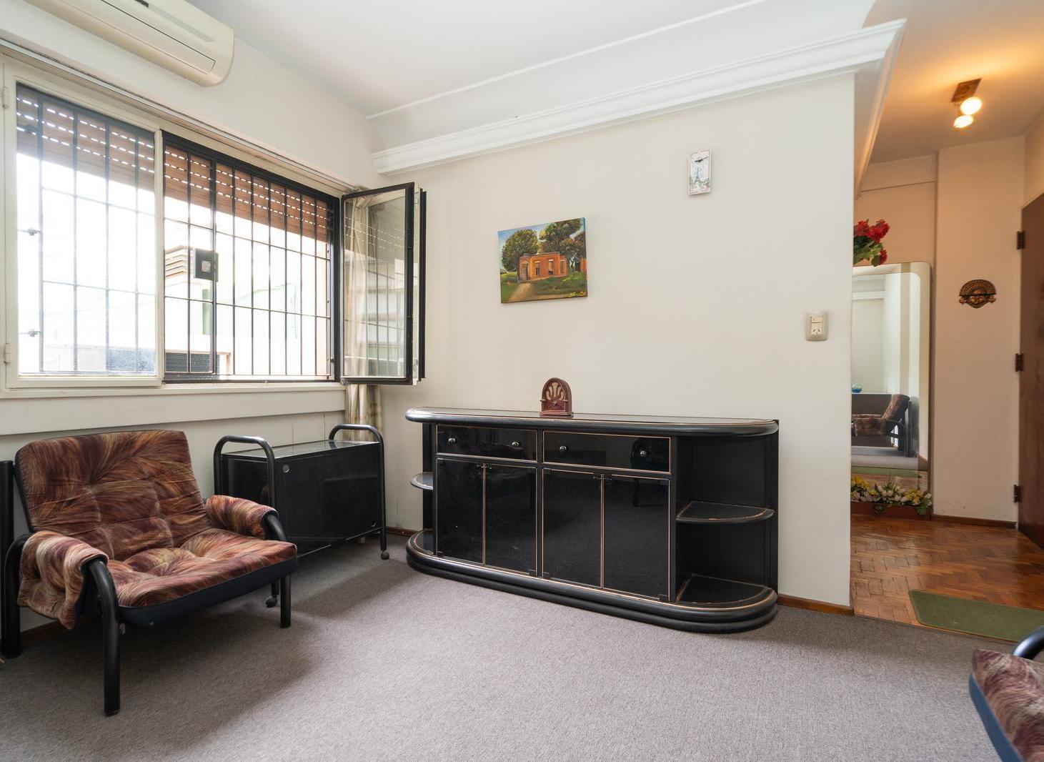 Foto de Venta Departamento Tres Ambientes en Caballito, imagen 3