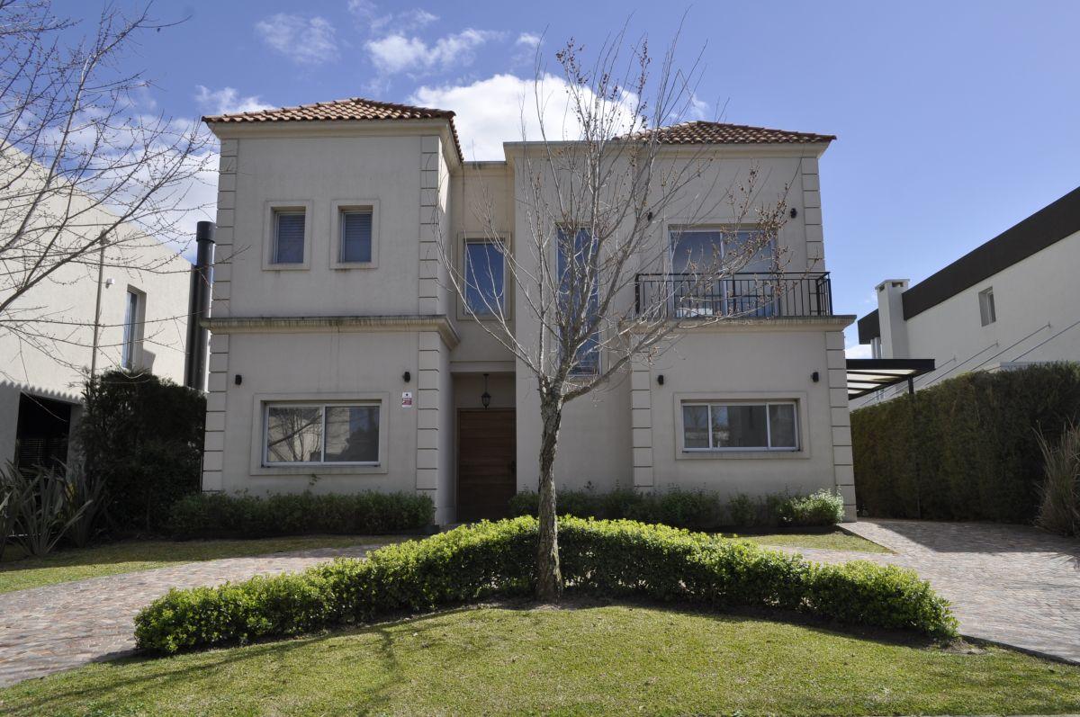 Foto de CASA EN VENTA BARRIO TIPAS, NORDELTA, imagen 2
