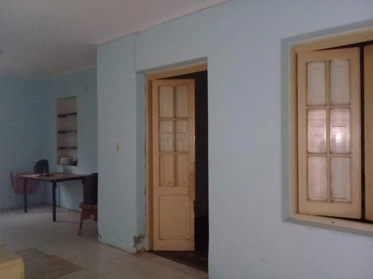vendo dpto a metros de av lopez y planes-a reciclar 3