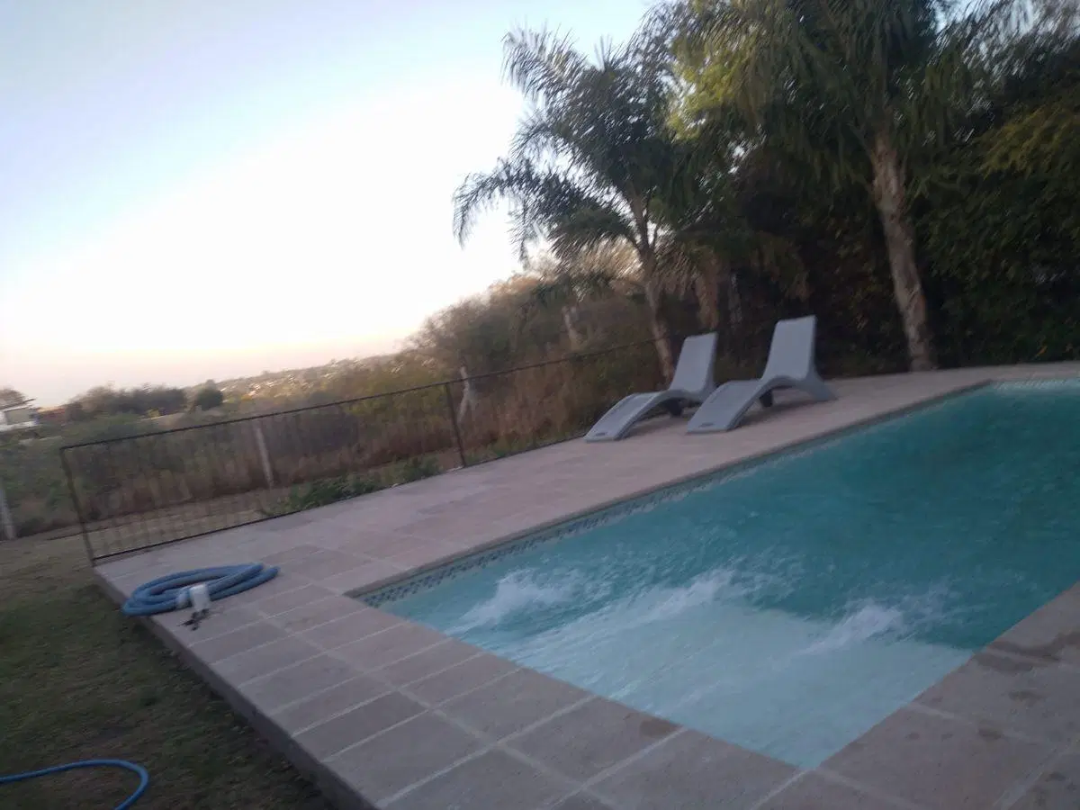 LOS CAROLINOS ALQUILO CASA EN HOUSING 3 D 2