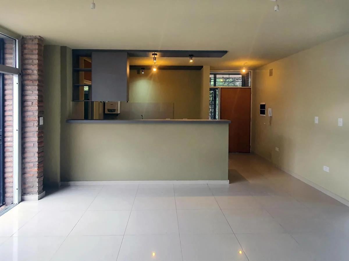 Foto de housing de 3 casas -vendo casa 2 dormit-impecable, imagen 2