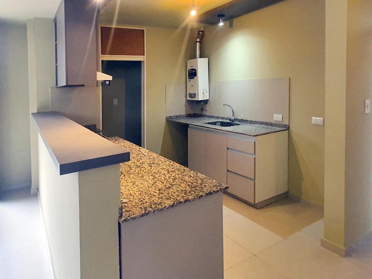 Foto de housing de 3 casas -vendo casa 2 dormit-impecable, imagen 3