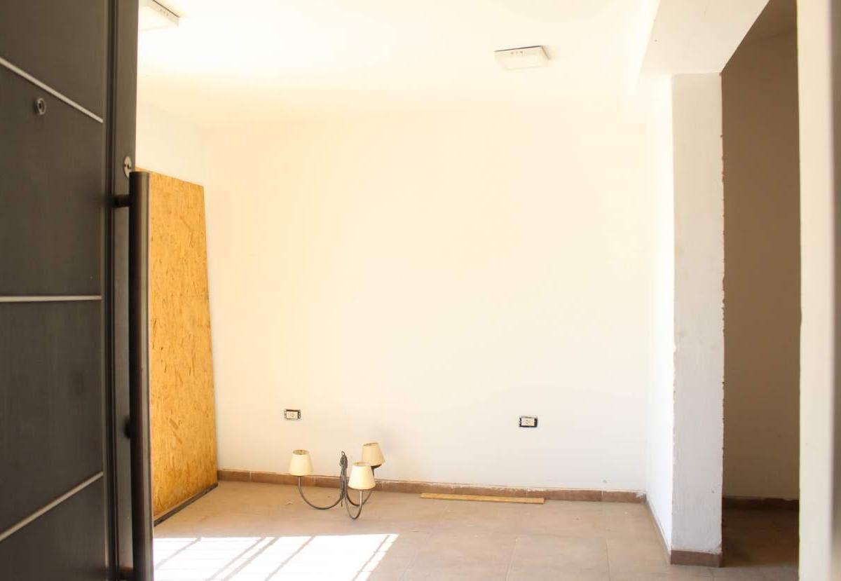 Vendo Casa 2 Dorm | Patio | Jardin de Horizonte 4