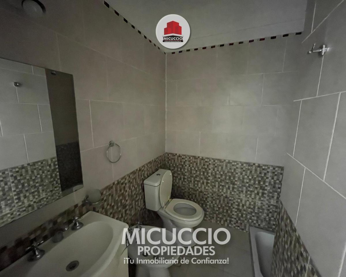 Departamentos con Local en Venta, Av Constituyentes N°1525, Garín, Escobar. Posibilidad de Permuta. 2