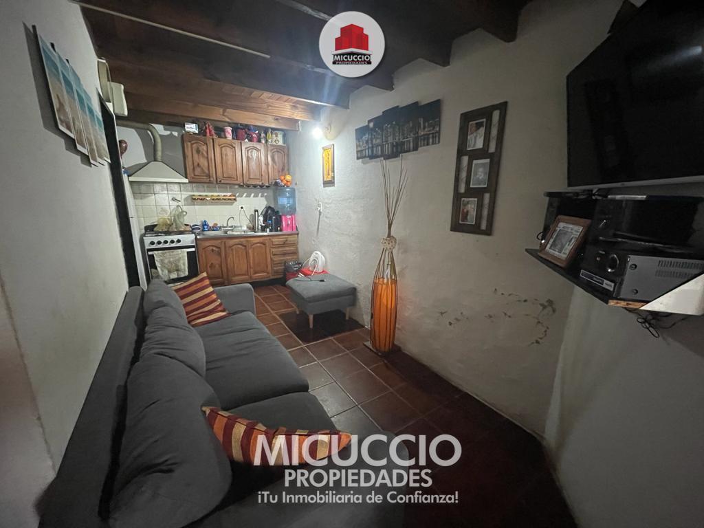 Foto de PH tipo Casa en Venta | Remedios de Escalada de San Martín N°714 | Escobar, imagen 2
