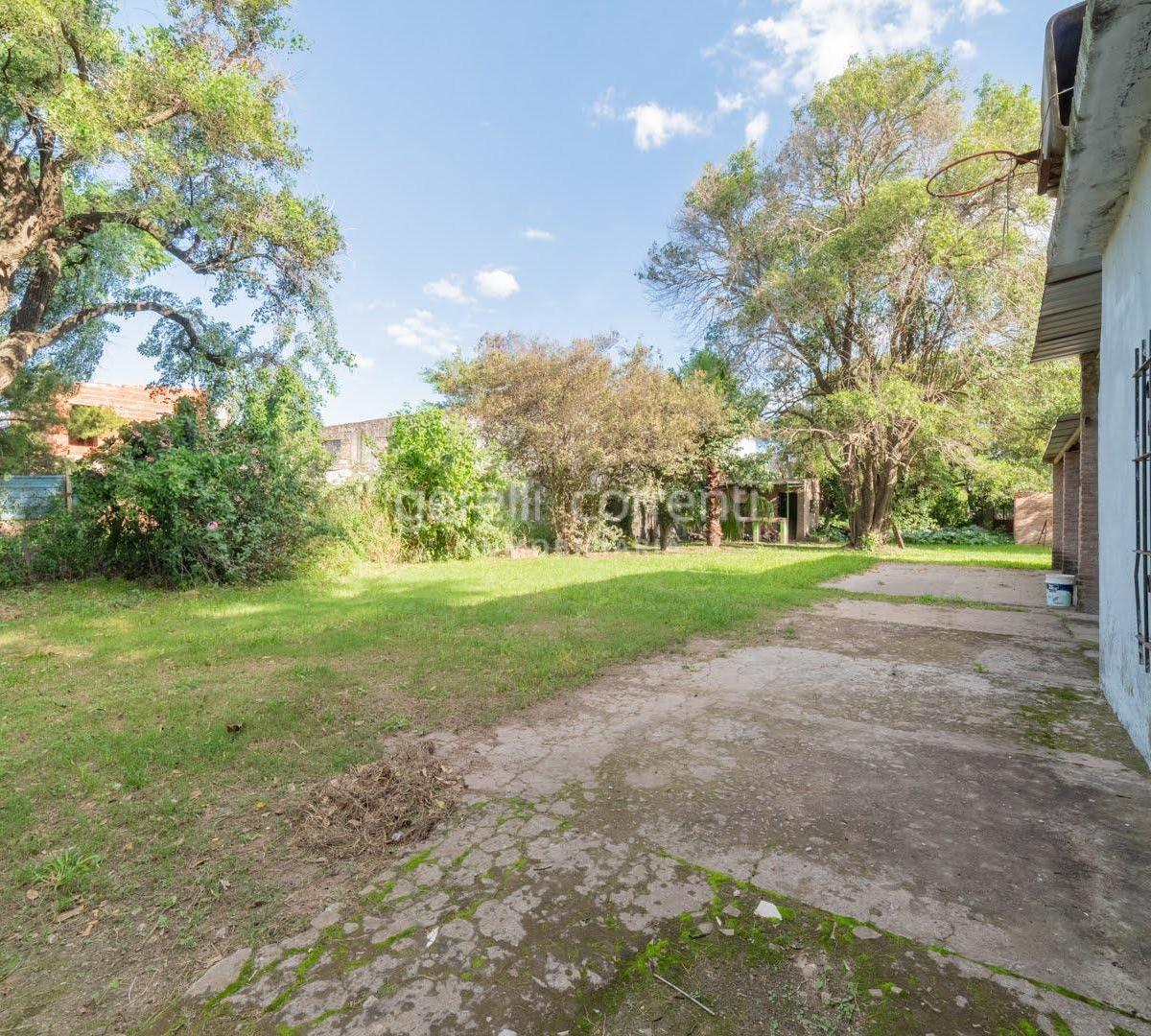 Casa 3 Dormit. con Amplio Terreno en Bº Los Conquistadores - Sauce Viejo 3