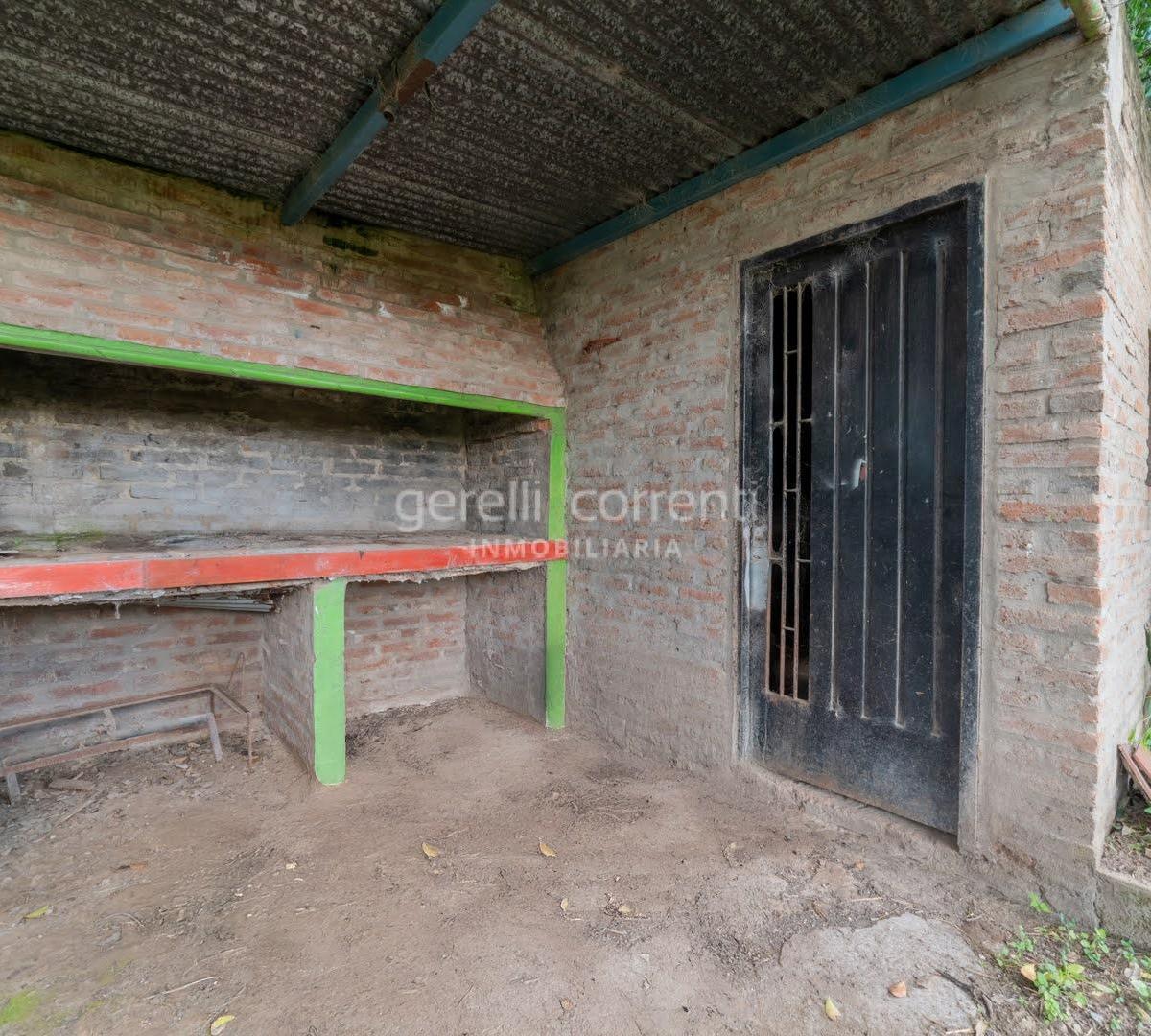Casa 3 Dormit. con Amplio Terreno en Bº Los Conquistadores - Sauce Viejo 4