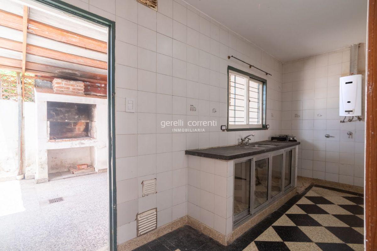 Foto de B. Candioti N. - CASA INTERNA UNICA (NO PH)- P. BAJA – 2 DORMIT. + 2, imagen 4