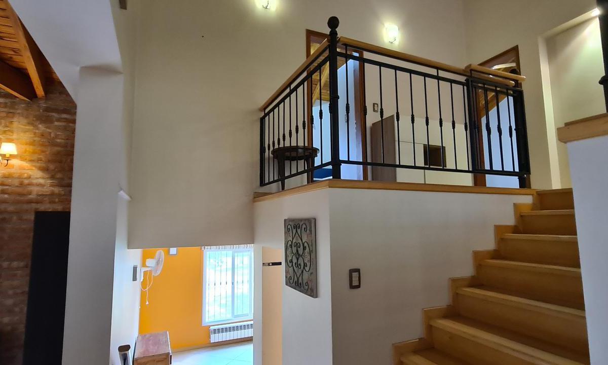Casa en Jardines de Hilmar, Plottier 2