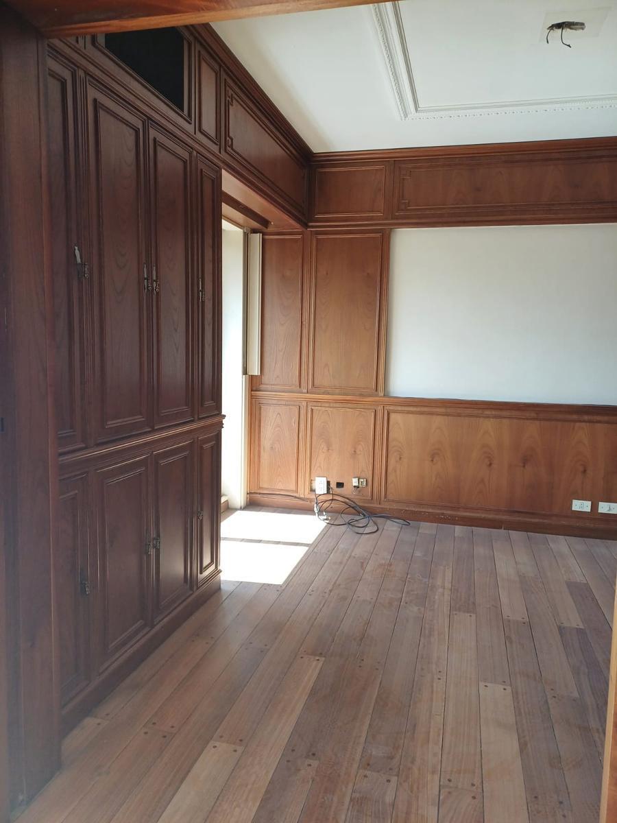 Departamento en Av Argentina 5