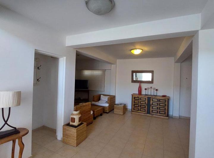 Departamento - Área Centro Este 5