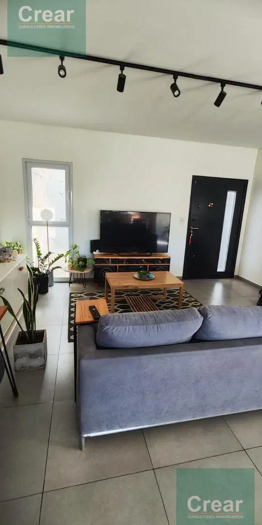 OPORTUNIDAD !! CASA EN VENTA " B° SALUD PUBLICA" 5