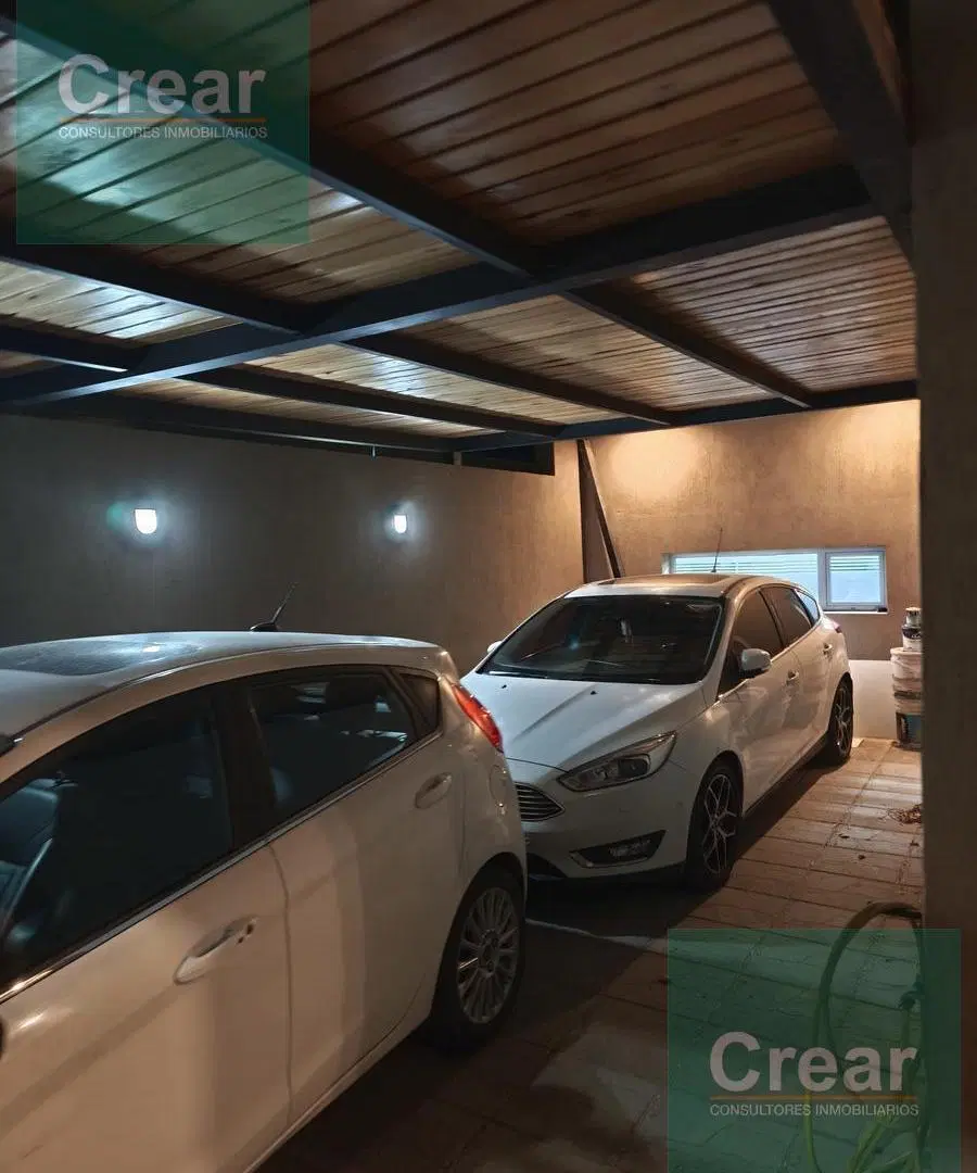 OPORTUNIDAD !! CASA EN VENTA " B° SALUD PUBLICA" 4