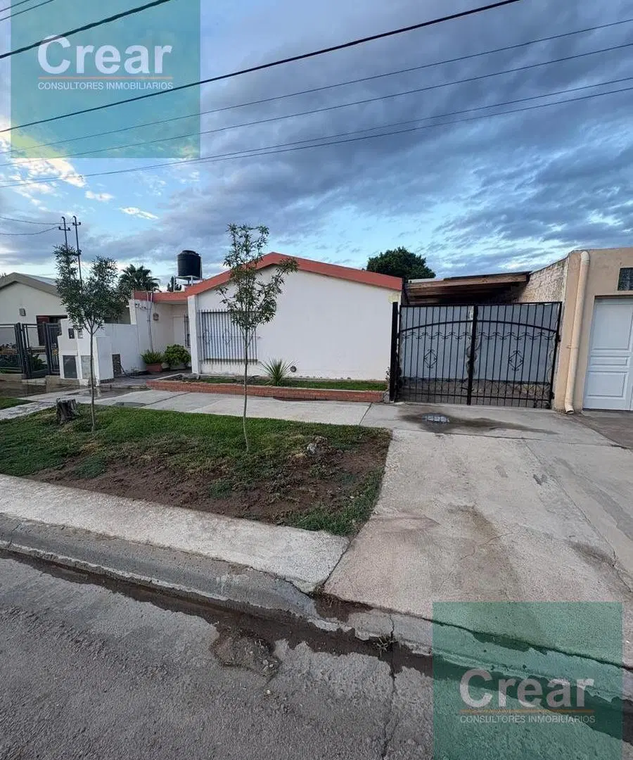 Casa en Villa Regina 1