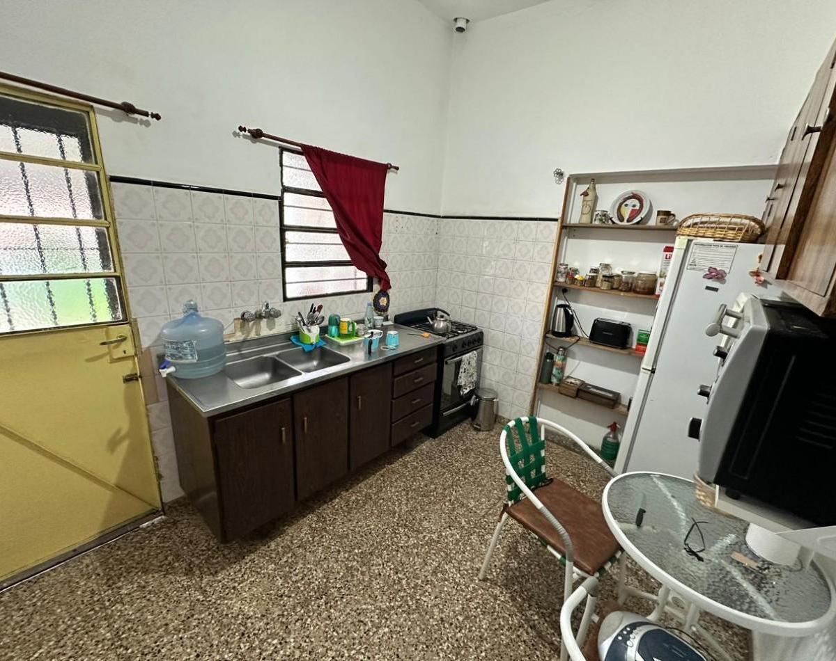 Foto de Hermosa casa de 3 dormitorios, con patio y cochera. APTA CREDITO, imagen 5