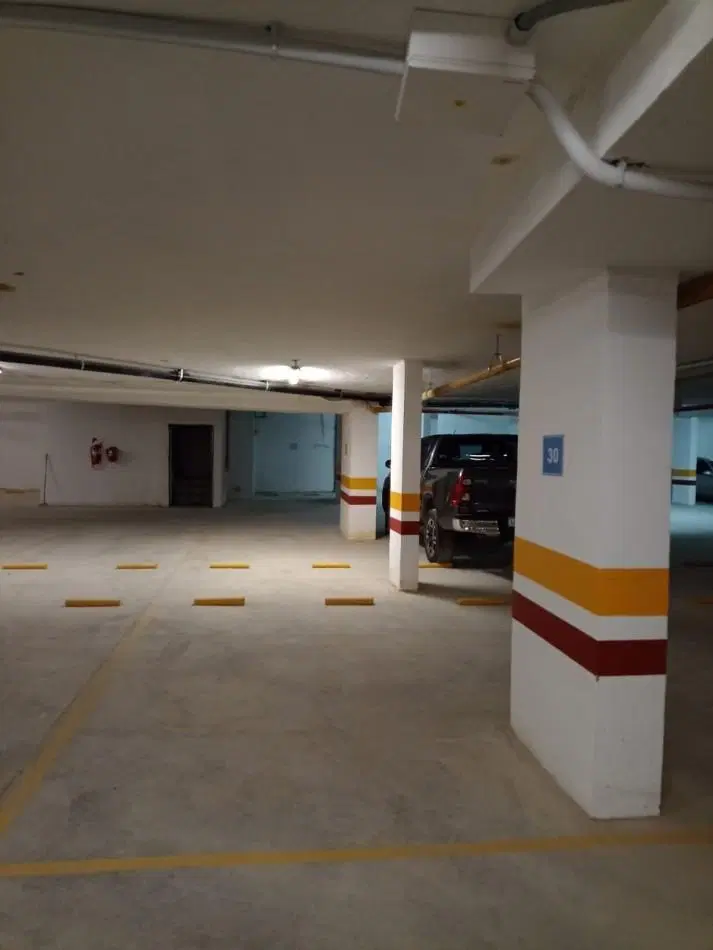 Oportunidad! Cochera en pleno centro. Edificio Cibeles 2